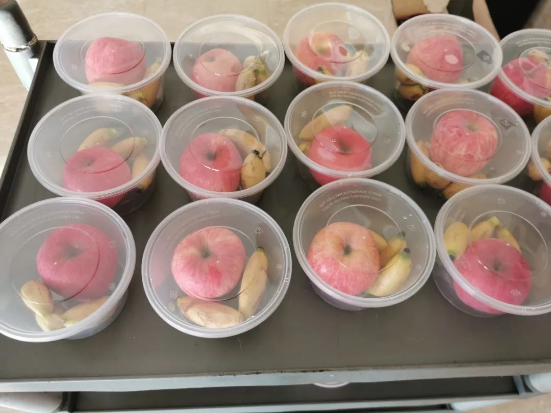 内蒙古第四医院内二科主任 李月梅随后记者来到嵘泰大酒店,嵘泰大酒店