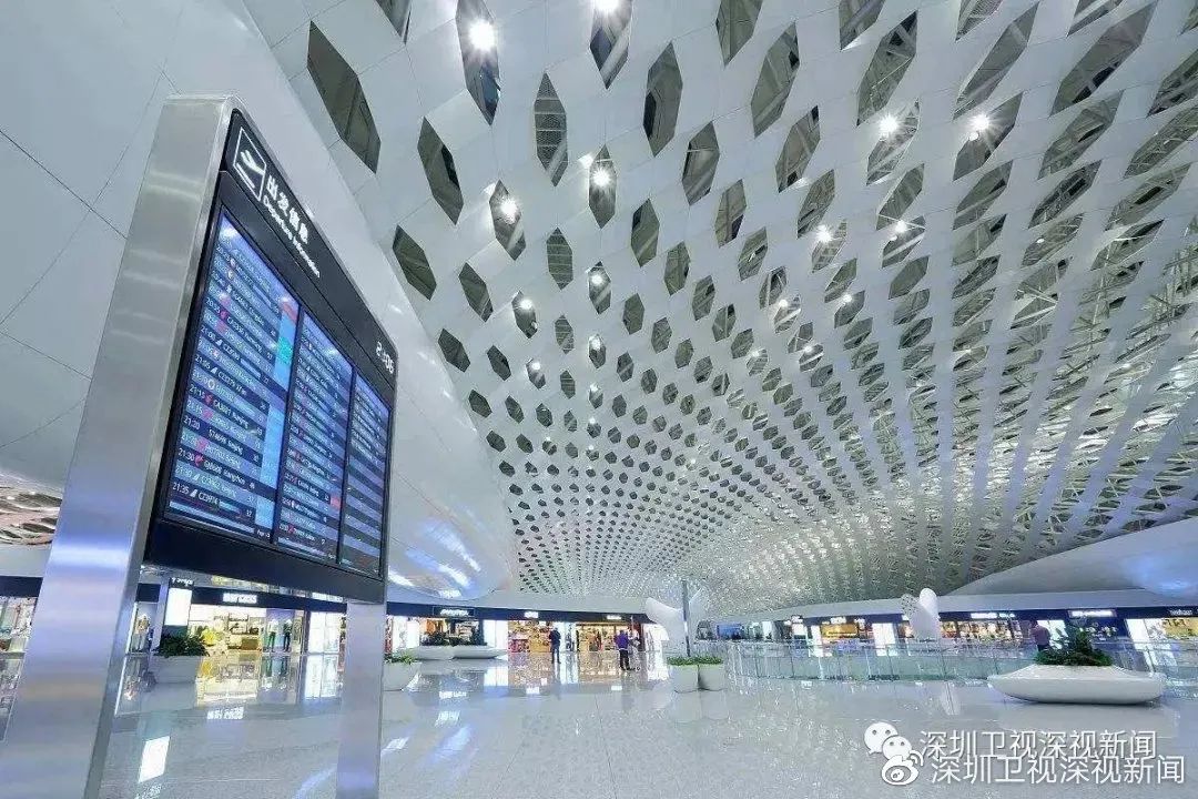 深圳宝安机场第三跑道图片