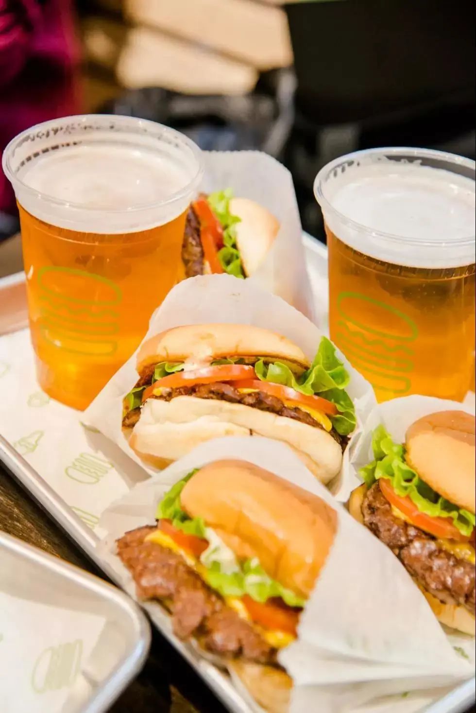 淮海路上的时髦店铺复苏实录拎得清的上海秩序