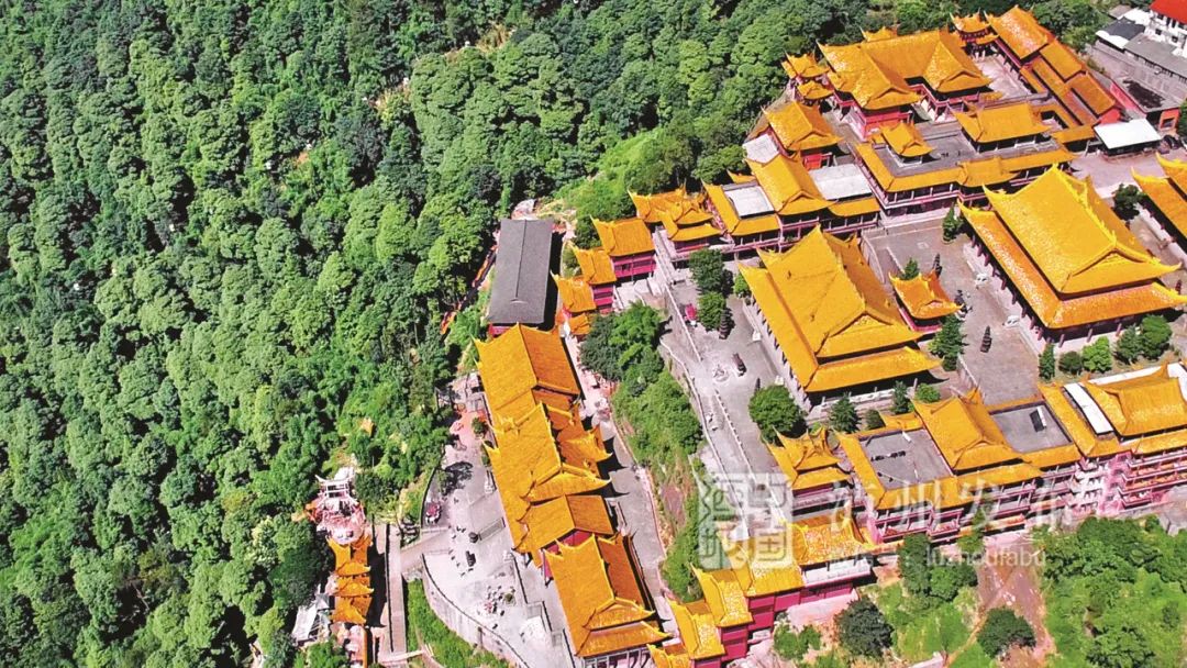 路面设计宽度为8米丨环方山旅游道路东段预计5月份建成