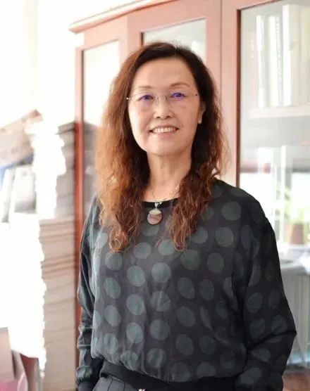 马艳&王琳老师马艳,上海财经大学经济学院教授,博导,政治经济学系主任