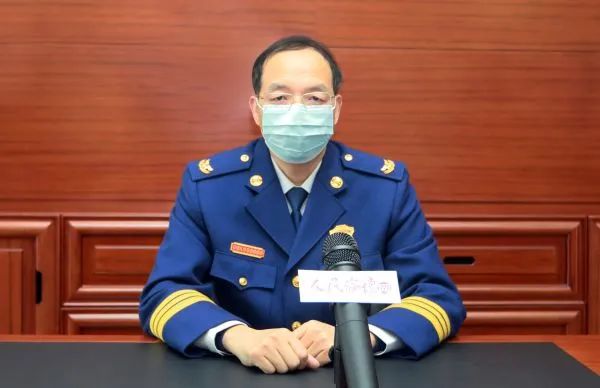 专访周天哪里有危险火焰蓝就战斗在哪里