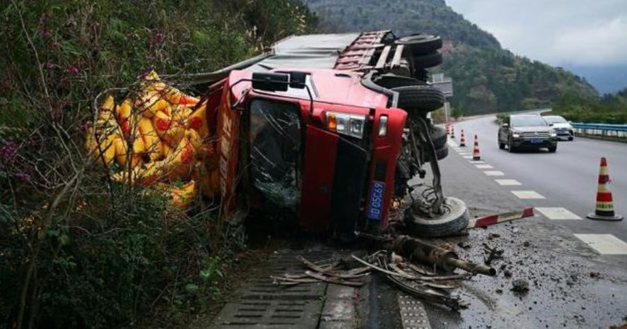 货车超载隐患大助力复工复产不能任性违法