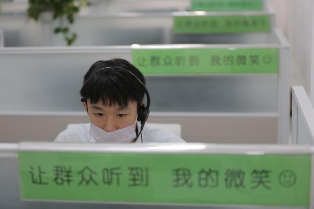 12345市长热线的守护者朱震