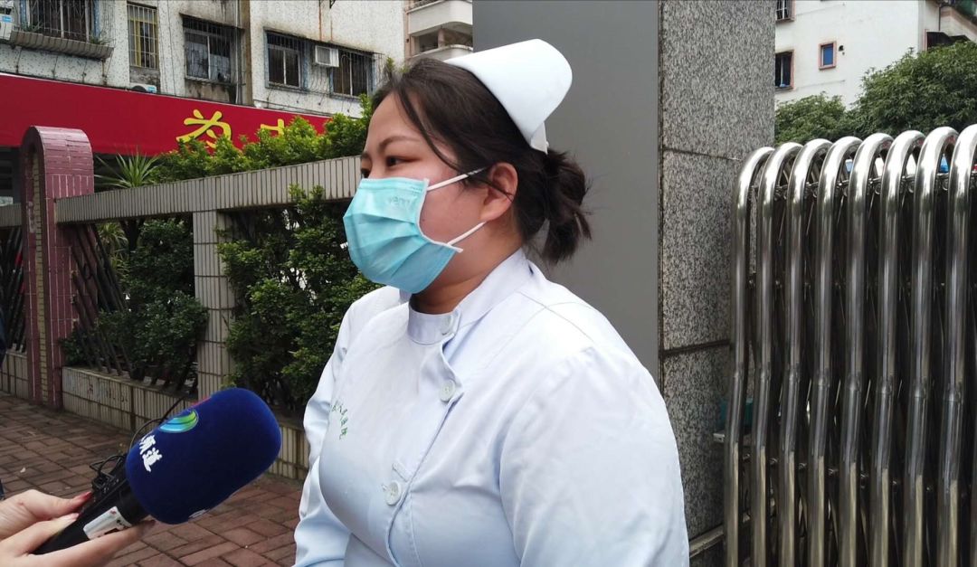 刘金燕出发驰援湖北前接受媒体采访刘金燕想回去抱一下我女儿,这段