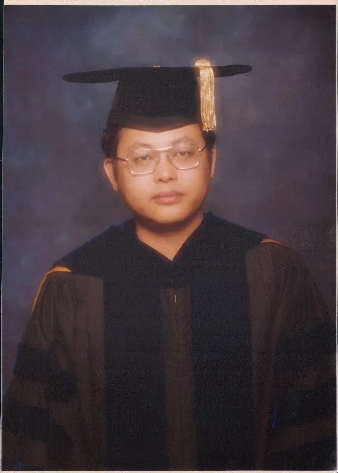 杨牧诗选评狠狠发掘出真正的崇高来写作