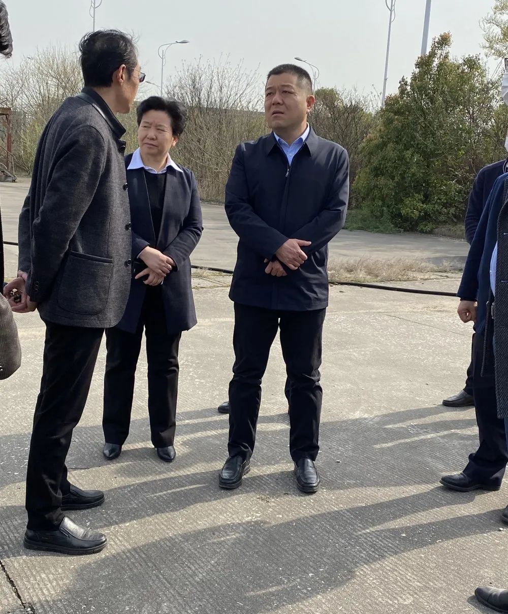 市委常委,常务副市长刘文荣指导破产企业安全风险防范工作