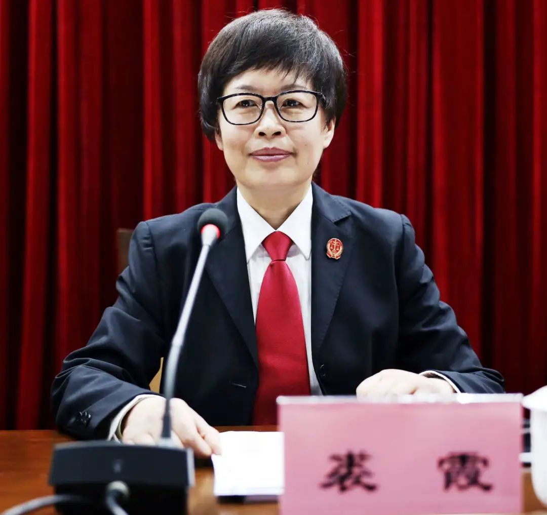 市委副书记政法委书记陈澄在绍兴全市法院院长会议上强调