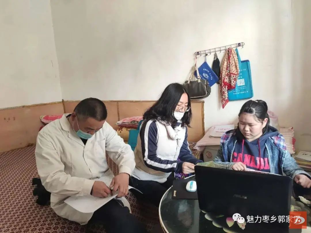 敦煌市郭家堡镇:开展健康扶贫“送医上门”服务 为群众健康暖心护航