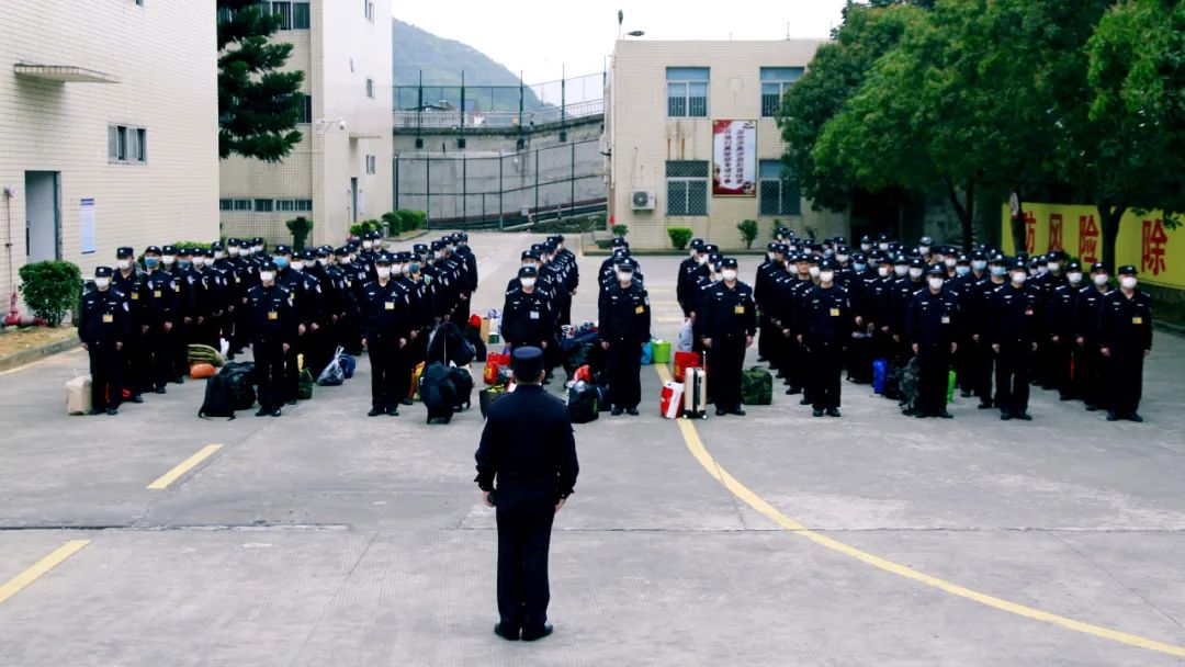 战疫情福建监狱换防