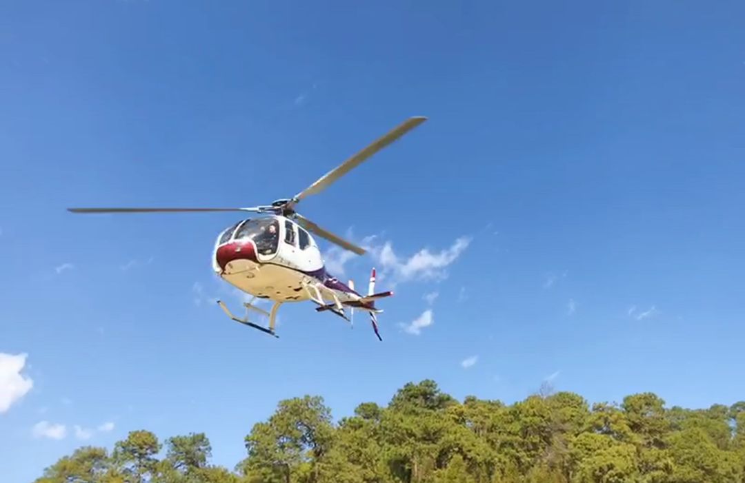 栖花岭景区酷炫新玩法直升机带你体验腾冲新高度