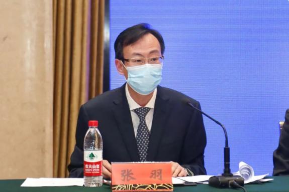 省政府新闻办举行新闻发布会介绍全省高三年级开学有关情况