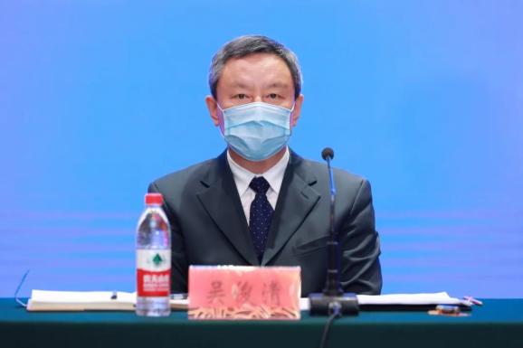 省政府新闻办举行新闻发布会介绍全省高三年级开学有关情况