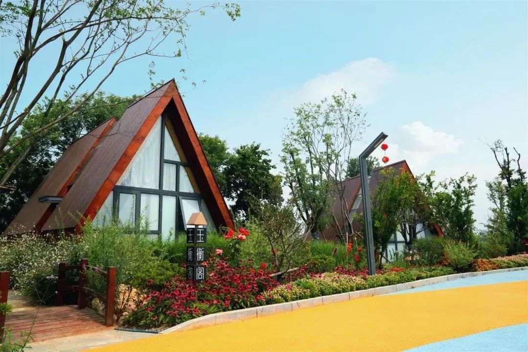 季景不同要说来江宁去哪采摘,小伙伴们第一个想到的一定是汤山翠谷吧!