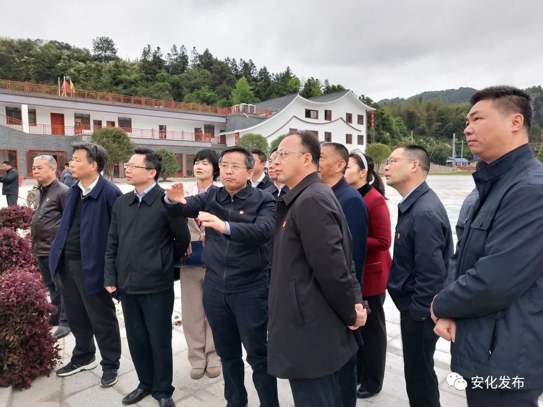 瞿海:奋力决战脱贫攻坚 完善基层公共服务 加快恢复市场秩序_澎湃号·政务_澎湃新闻-The Paper