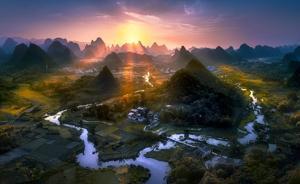 爱普生国际摄影大奖揭晓，阳朔大面山的日出美景拔得头筹