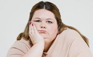 22岁女生两个月月经未来，因为太胖惹的祸？