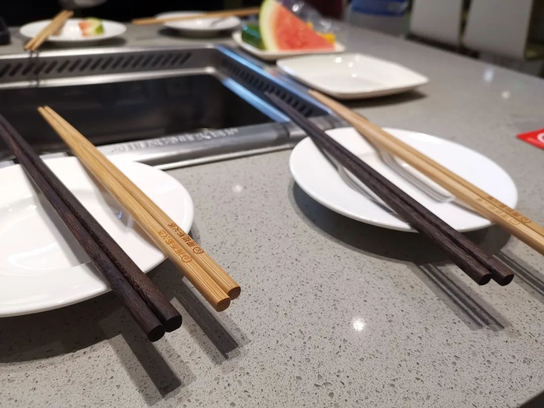 公勺公筷可行吗看看杨浦市民怎么说