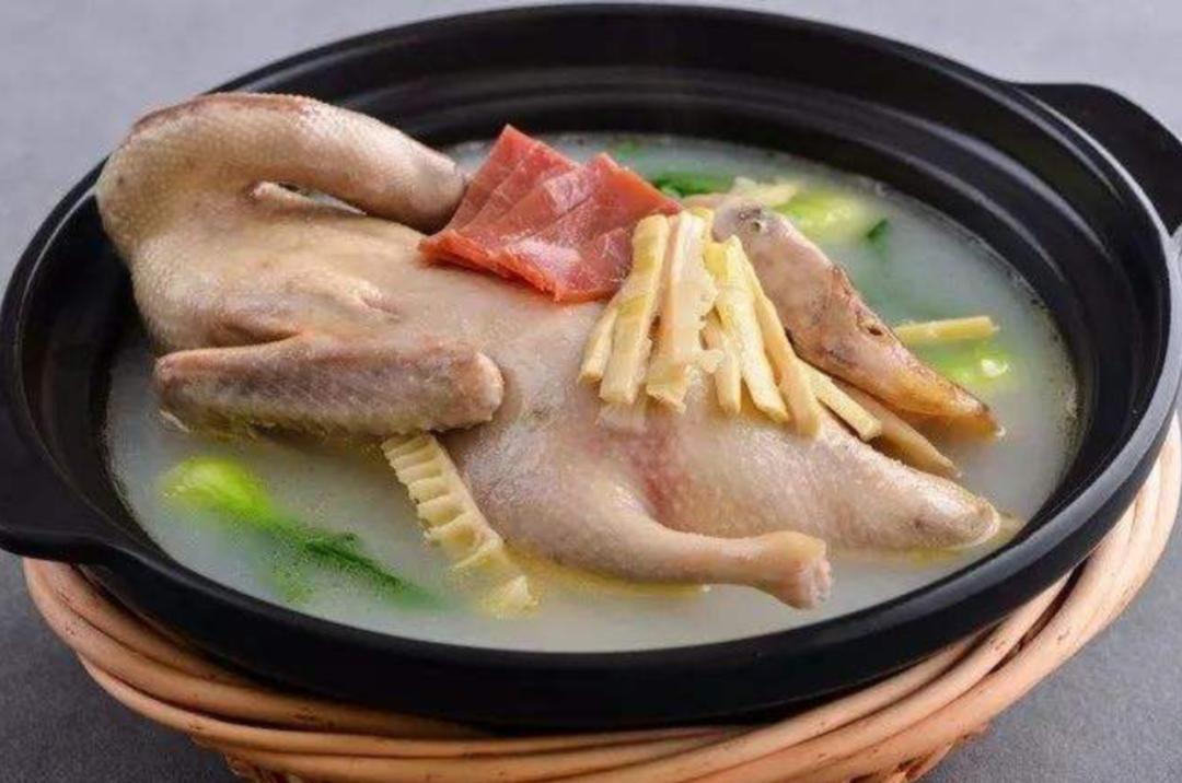 江南风味腌笃鲜