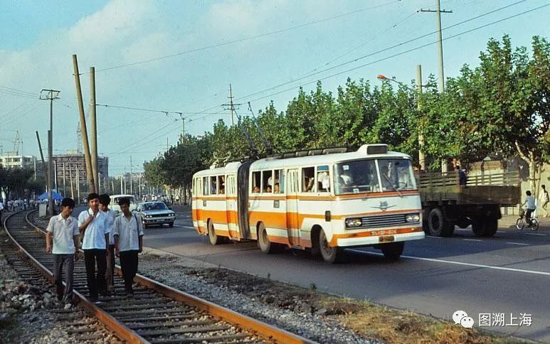 139路公交车前世今生图说上海末代有轨电车变迁史