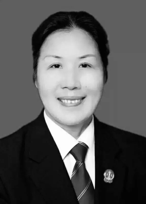 斯人已去感念永存深情缅怀福建法院英烈