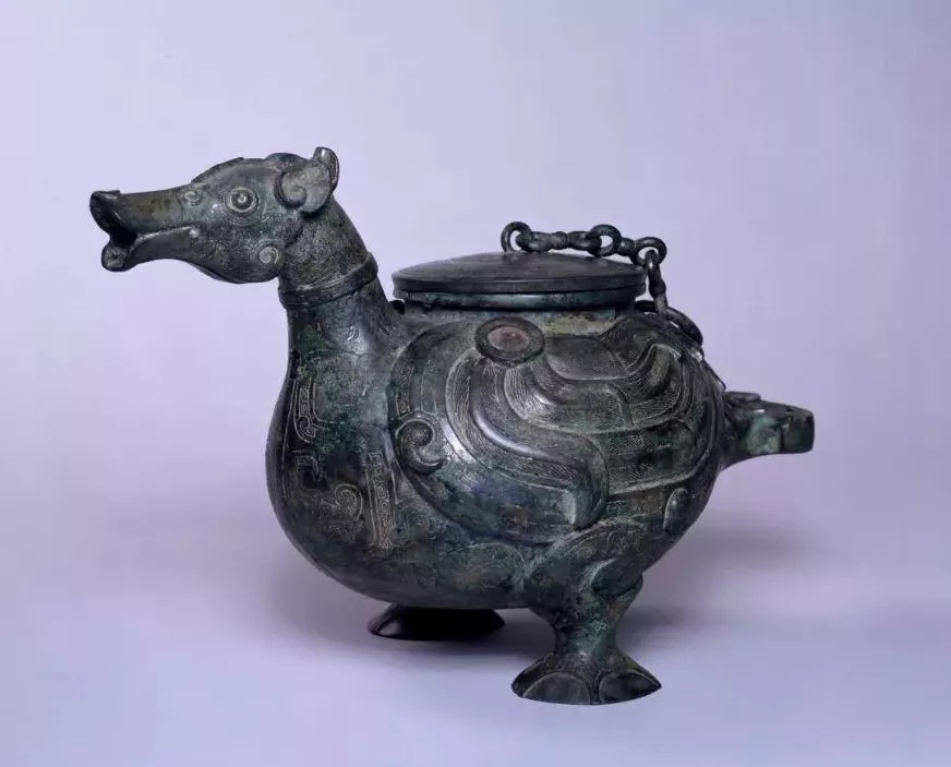 战国 鸭形盉 美国哈佛艺术博物馆藏