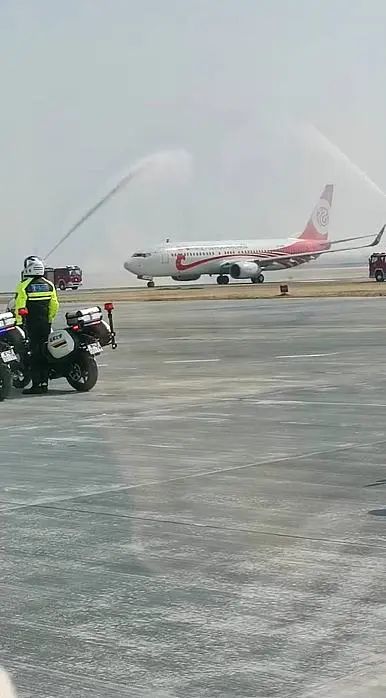 欢迎英雄回家白山松原公主岭交警部门以最高礼遇迎接英雄凯旋