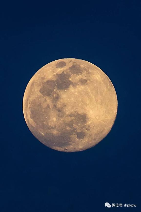 杭州今晚的月亮怎么拍,位置都给你选好了