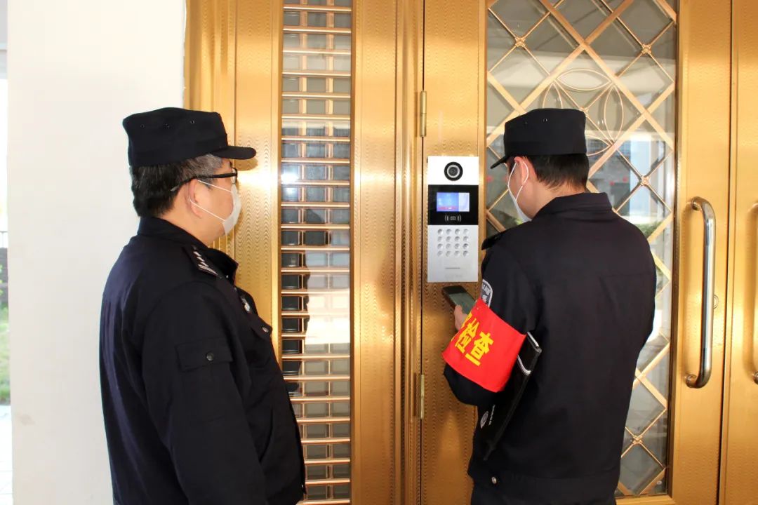 闽西监狱纪委通过楼道可视电话督导民警执行"五不准"和居家隔离