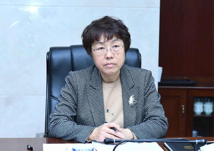 市人大常委会副主任翟乃翠到市公安局专题调研