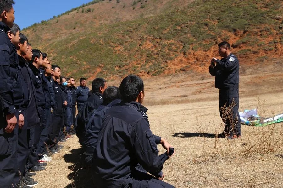 治庸·铁军 | 宁蒗警方:送教下乡促提高 强化实战练精兵