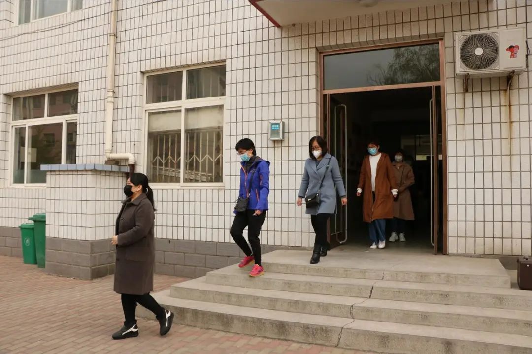 直击香河二中开学演练开学之后这样做