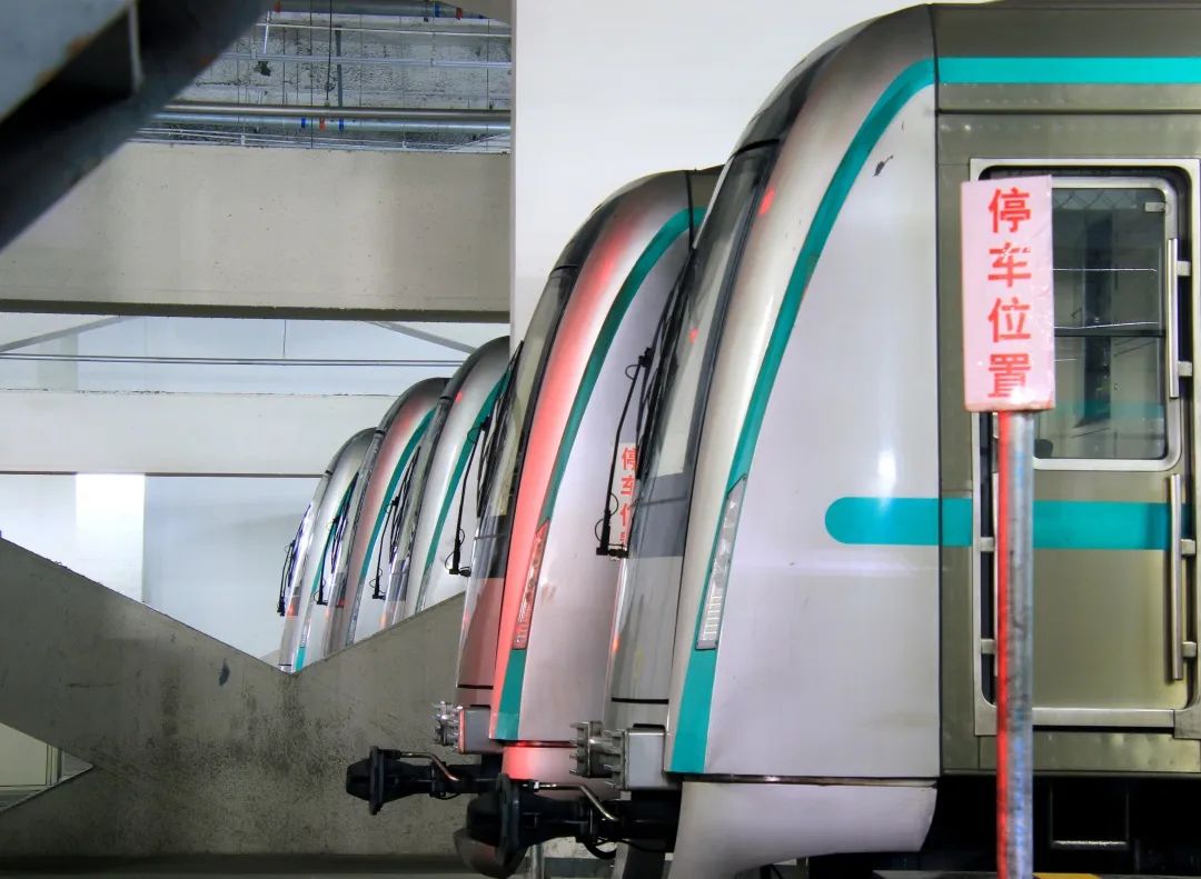 18号线为此,北京地铁公司对8号线(北段),9号线,亦庄线,房山线四条线路