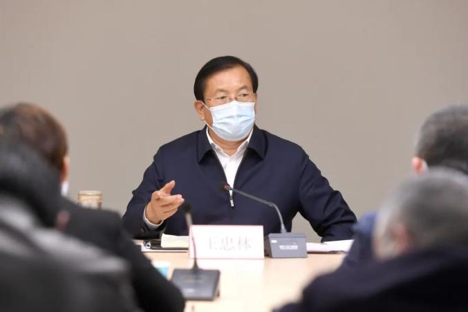 王忠林与民企负责人座谈:纾困解难,提振信心,促进经济持续健康发展