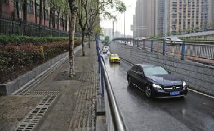 九龙坡区多个市政民生工程即将竣工 极大改善居民通行困难