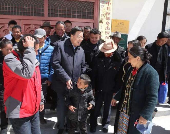 吴英杰为来到这里，47公里路花了3个多小时……