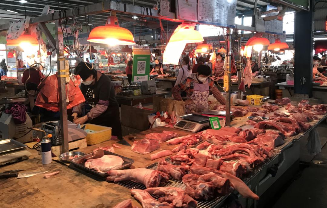 开平猪肉价格下降农贸市场猪肉生意逐渐复苏
