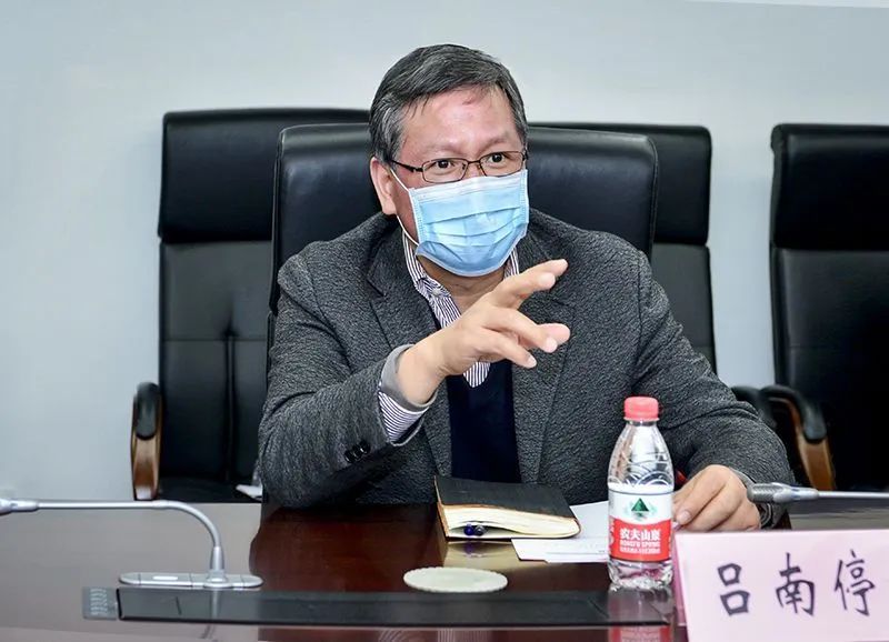 黄浦区委常委政法委书记区委依法治区办公室主任吕南停带队研究依法治