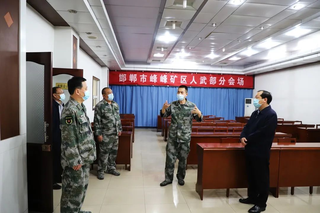 邯郸军分区政委周世斌到峰峰调研人武部正规化建设工作