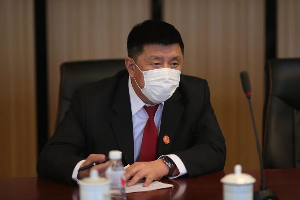 四平中院法官登门送法助力企业生产发展