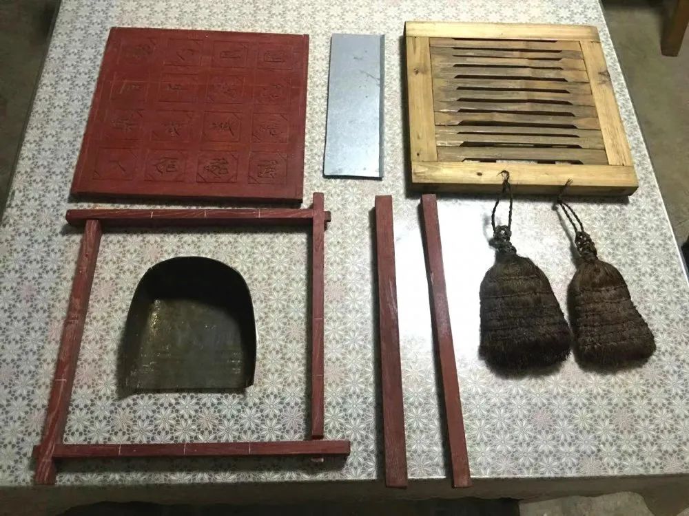 晒晒传家宝 · 传承好家风(洛舍篇)| 尘埃盖不住光芒,岁月掩不住辉煌_澎湃号·政务_澎湃新闻-The Paper