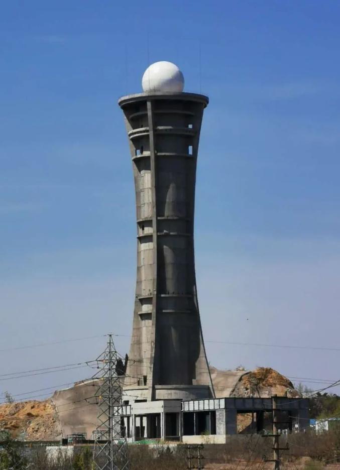 造型科幻淄博80米雷达塔即将投用