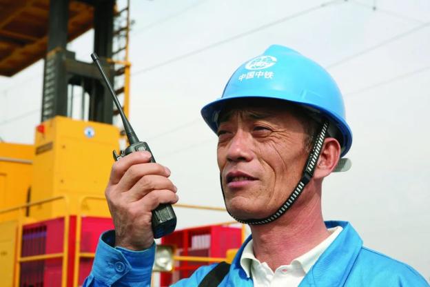 建局70年中铁一局最美奋斗者窦铁成