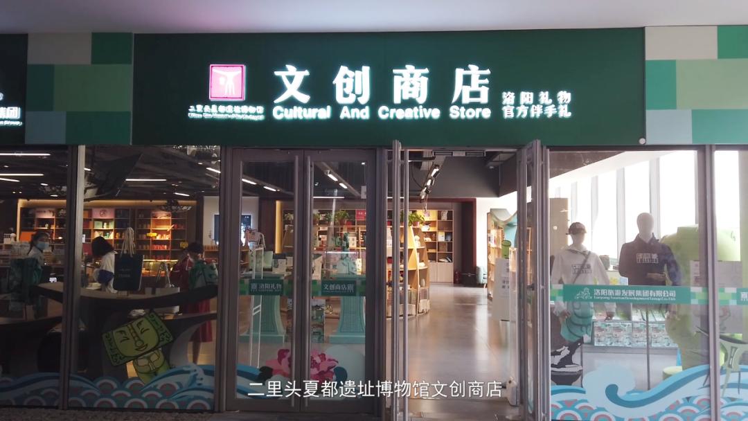 "文创商店"此行的目的却是但法官还是忙着看目不暇接的文汇表演?