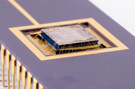 芯片上实现激光雷达技术量产价格低至数百美元