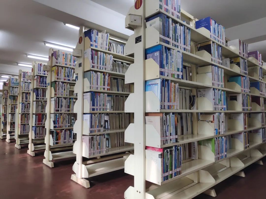 世界讀書日與圖書館雲相會