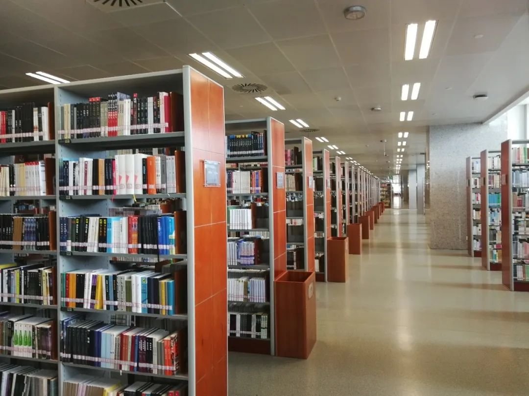 第25个世界读书日湖北各地图书馆举办别样云端阅读活动