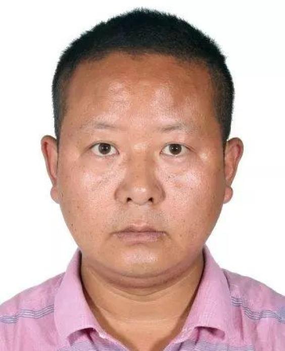 浦江法院实名曝光33名老赖照片没打码