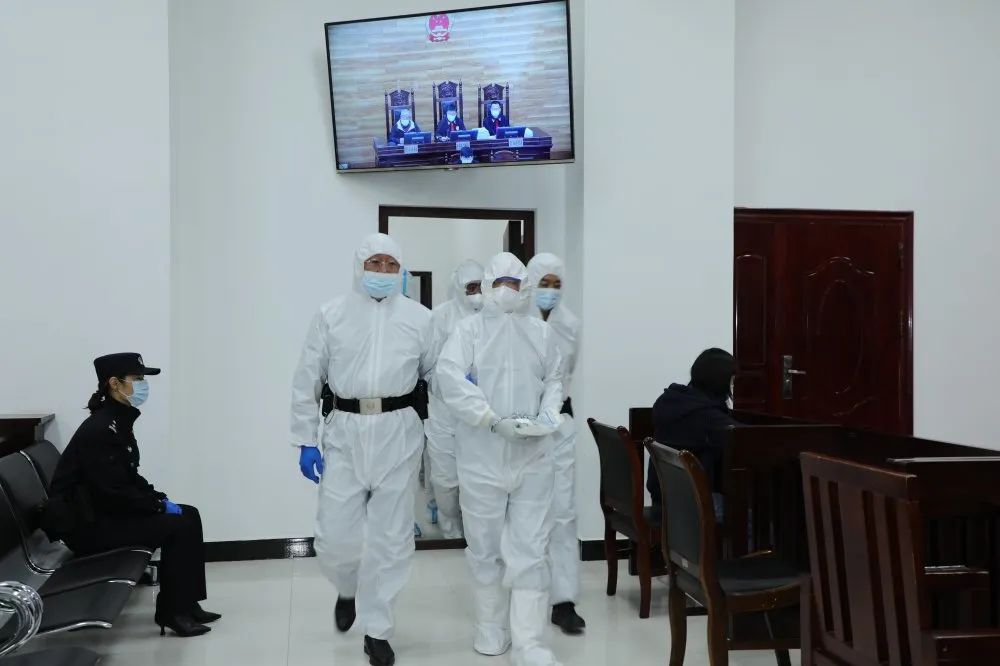 打击力度,又确保按照法定程序查清每起犯罪事实,体现了审判活动的公