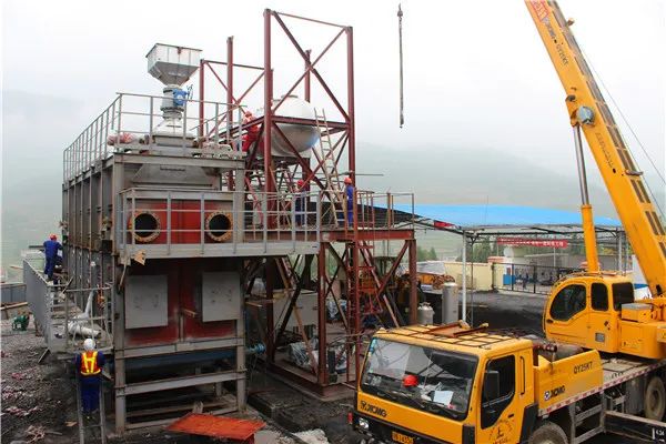 江汉环保国产连续运行油基岩屑处理装置日处理能力国内领先